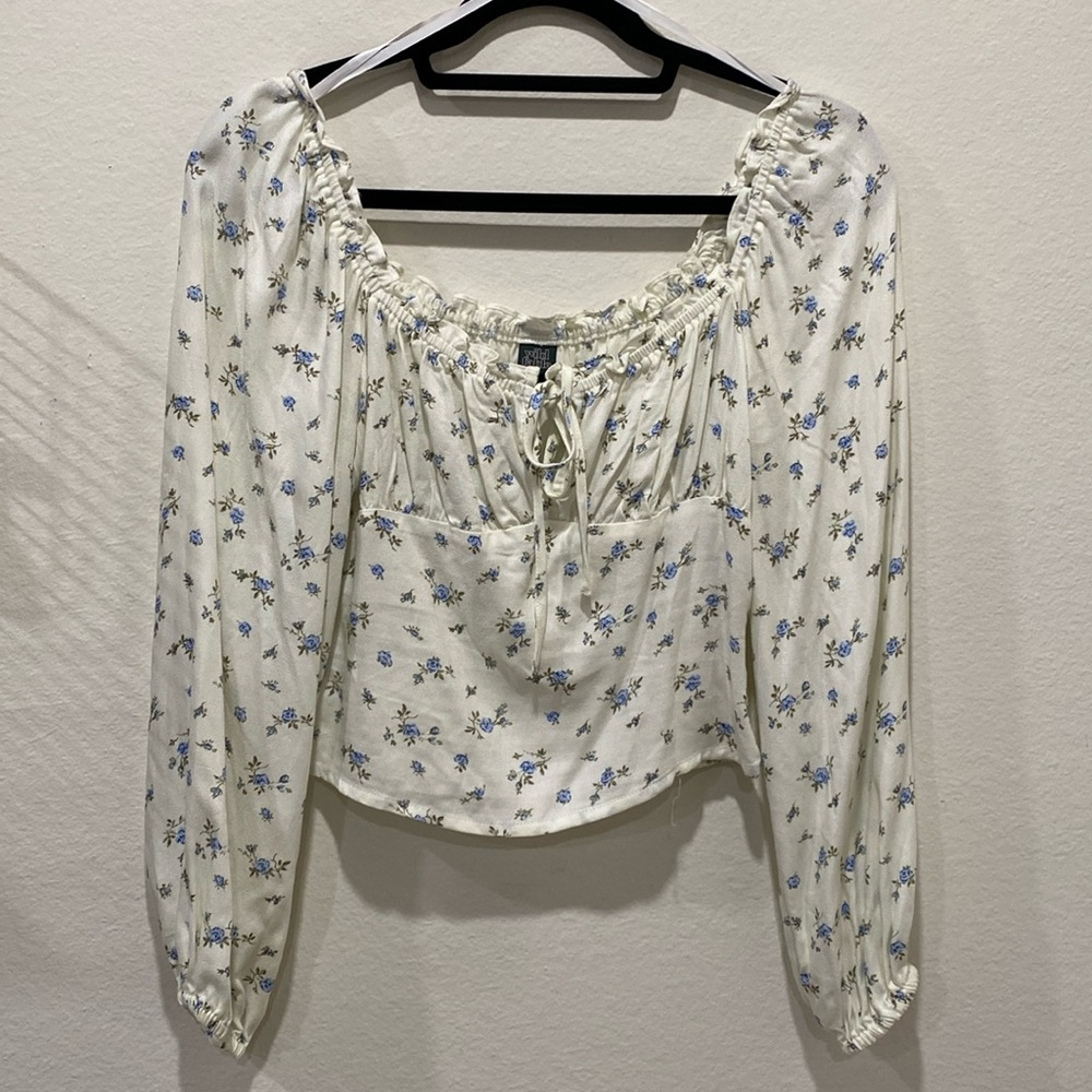 Wild Fable Long Sleeve Smocked Milkmaid Crop top